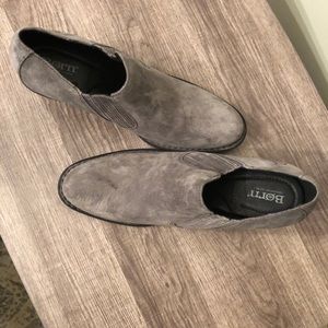 Born booties New without tags!!